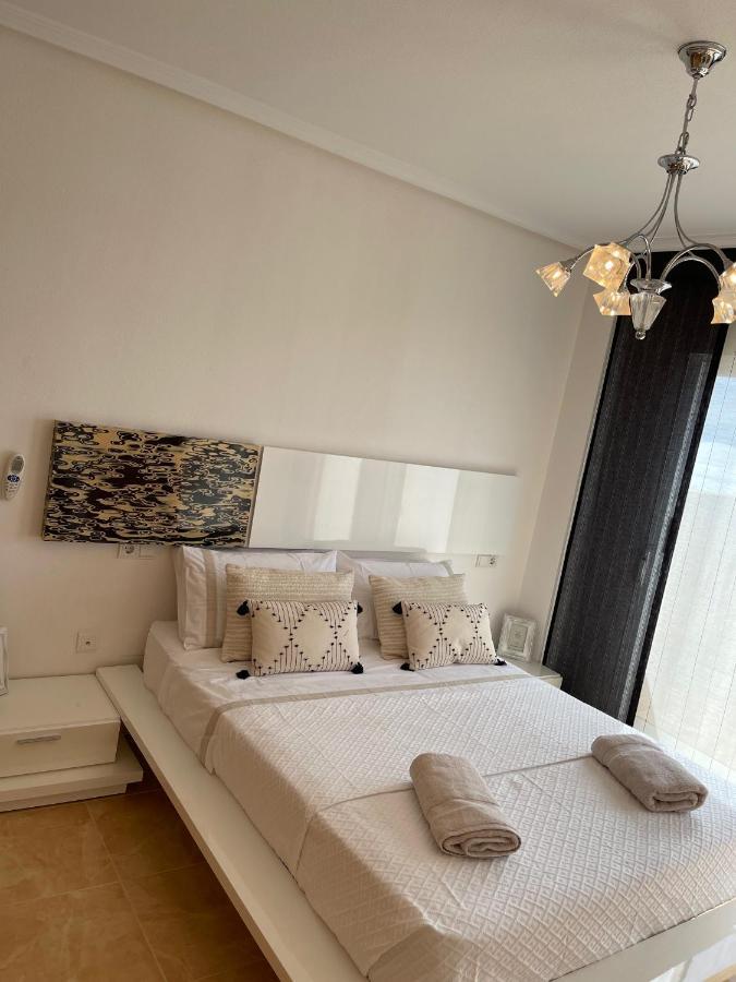 Duplex Penthouse With Sea, Beach, Marina & Mountain Views El Campello Exterior foto